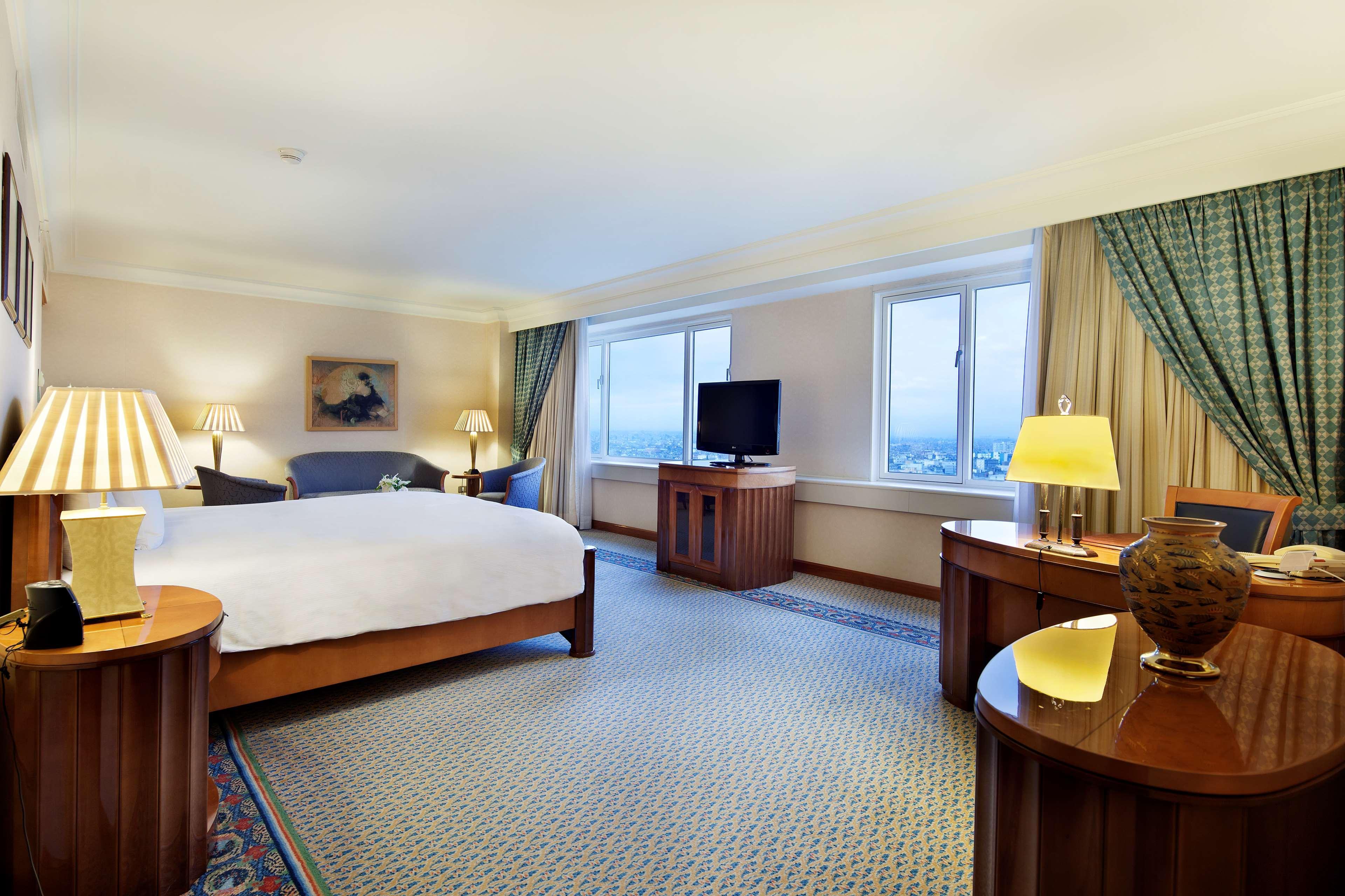 Adana Hiltonsa Hotel Exterior photo