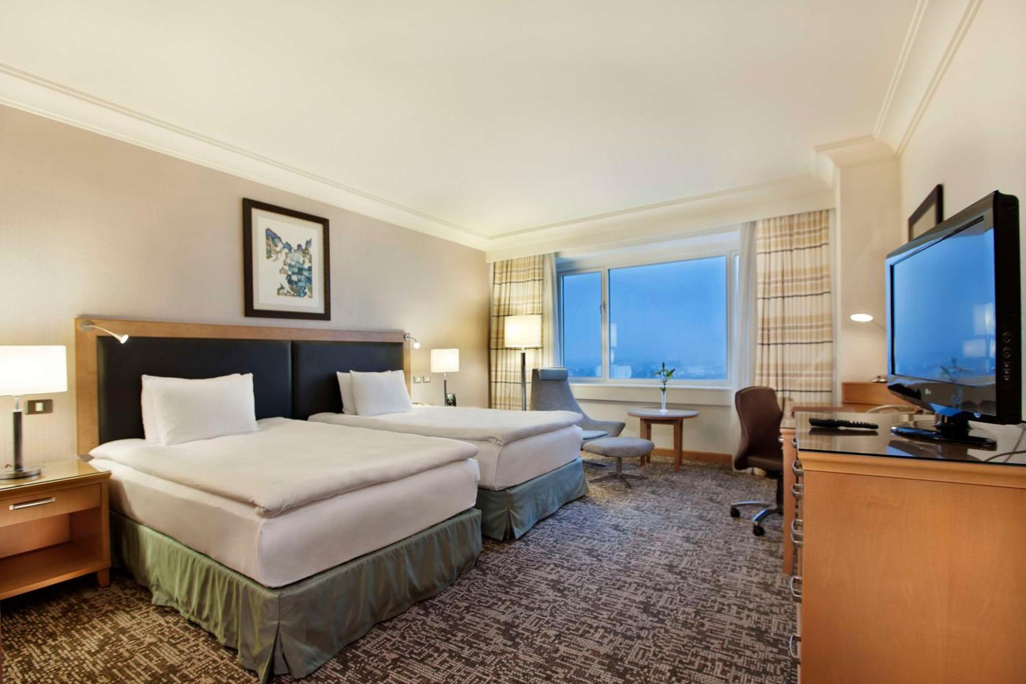 Adana Hiltonsa Hotel Exterior photo