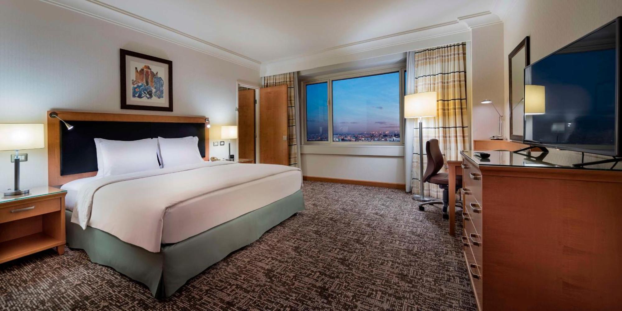 Adana Hiltonsa Hotel Exterior photo