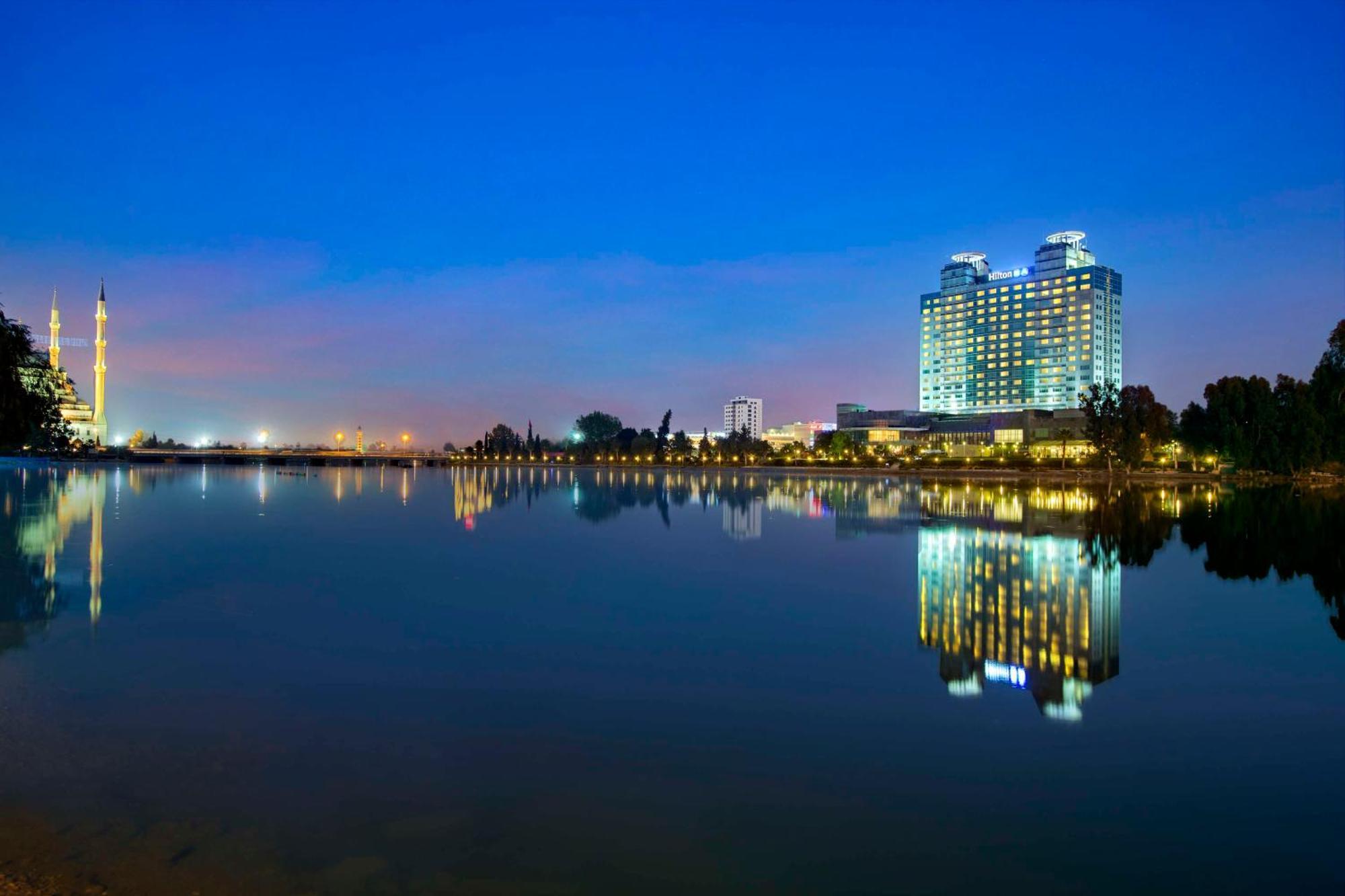 Adana Hiltonsa Hotel Exterior photo
